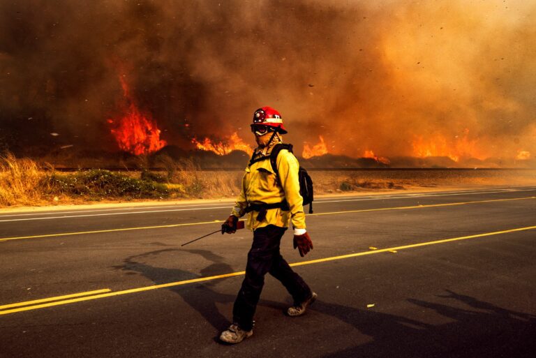 © Copyright All rights reserved Ronen Tivony 15images.comNo reproduction publication distrbution or display of this picture is allowed in any form, or by any means, without prior written permission from Ronen Tivony 15images.com