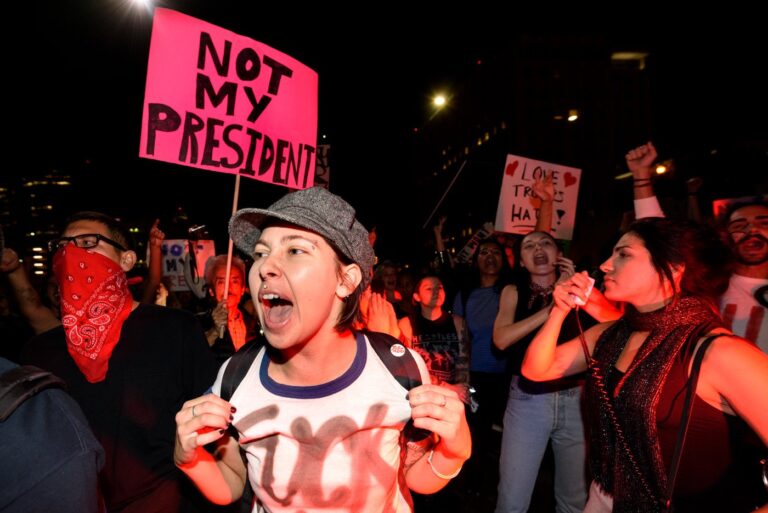 © Copyright All rights reserved Ronen Tivony 15images.comNo reproduction publication distrbution or display of this picture is allowed in any form, or by any means, without prior written permission from Ronen Tivony 15images.com